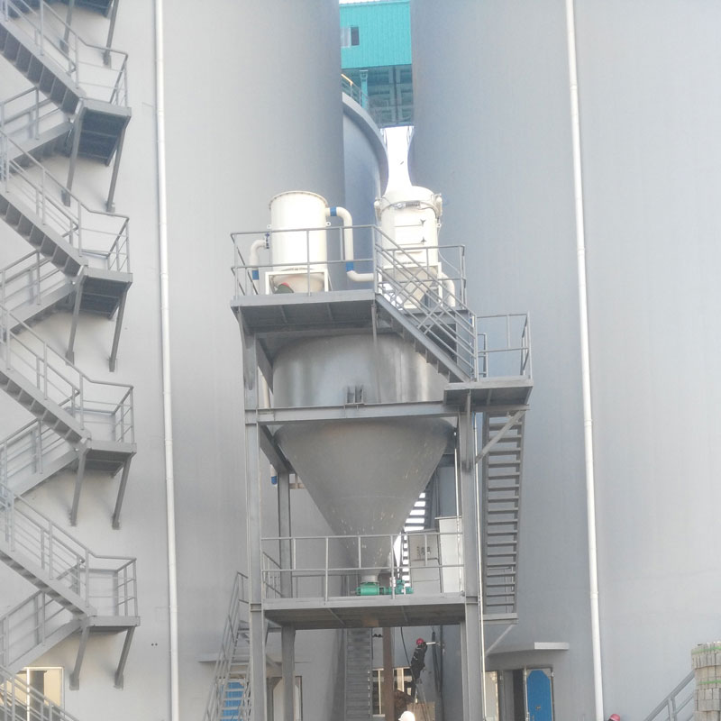 中糧米業使用的吸糧(liáng)機